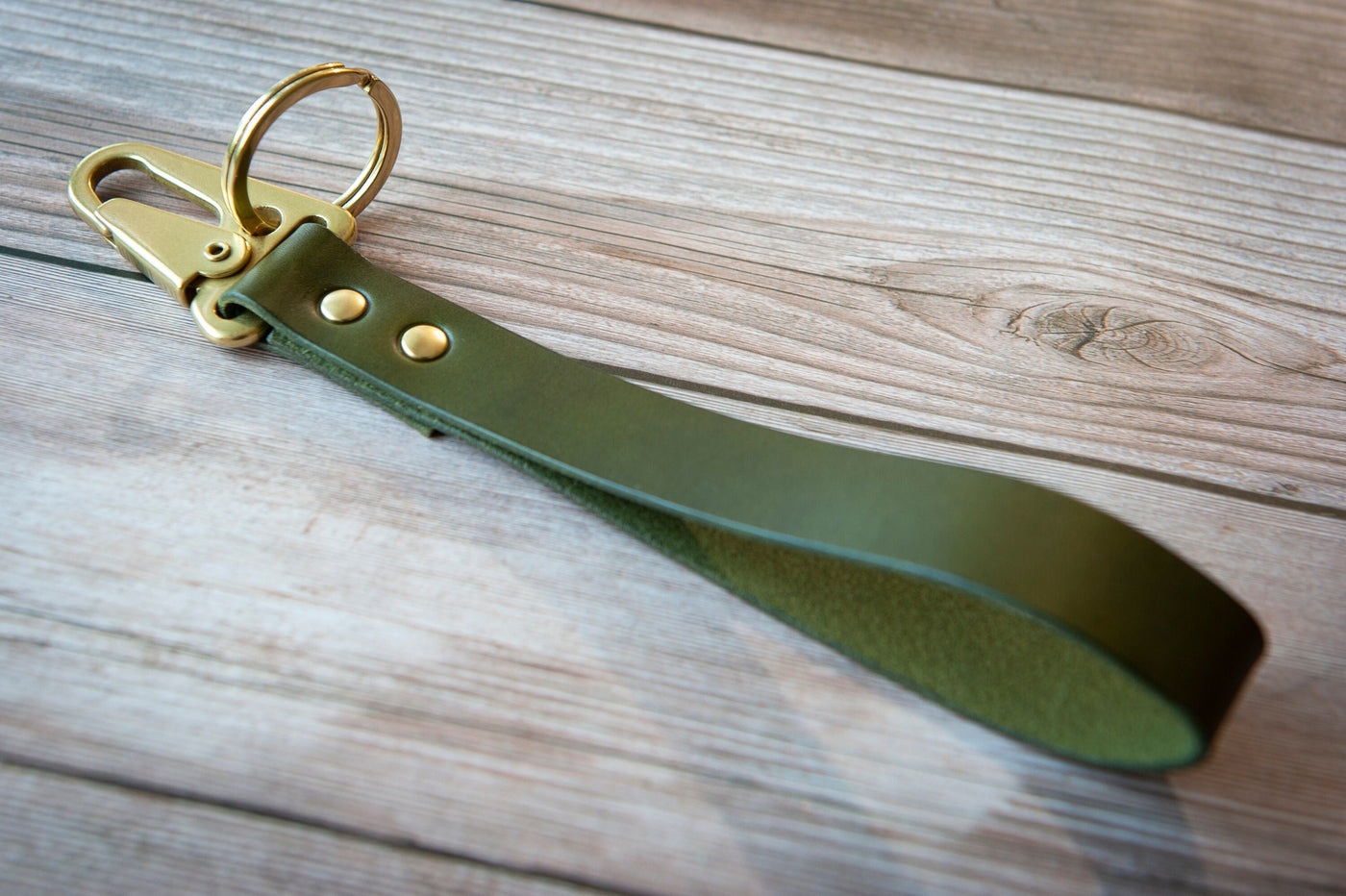 Leather Clutch Keyring Bracelet - Keychain for keys - Purse Clip